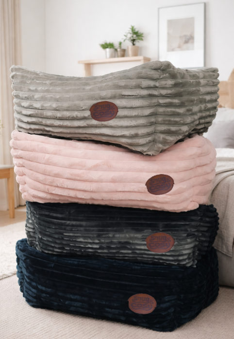 Alaska Orthopaedic Dog Bed - Faux Fur & Memory Foam UK Made - Dog Beds for dogs Snug and Cosy Pets